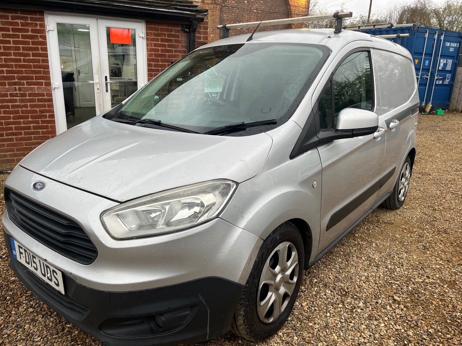 Used Ford Transit Courier 2015 for sale - 78061696: Photo 3