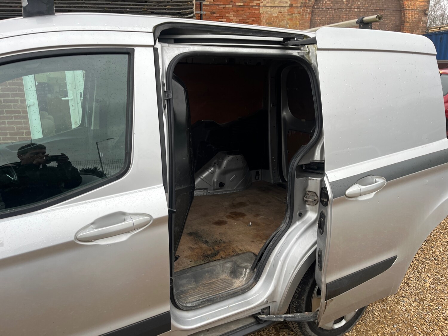 Used Ford Transit Courier 2015 for sale - 78061696: Photo 8