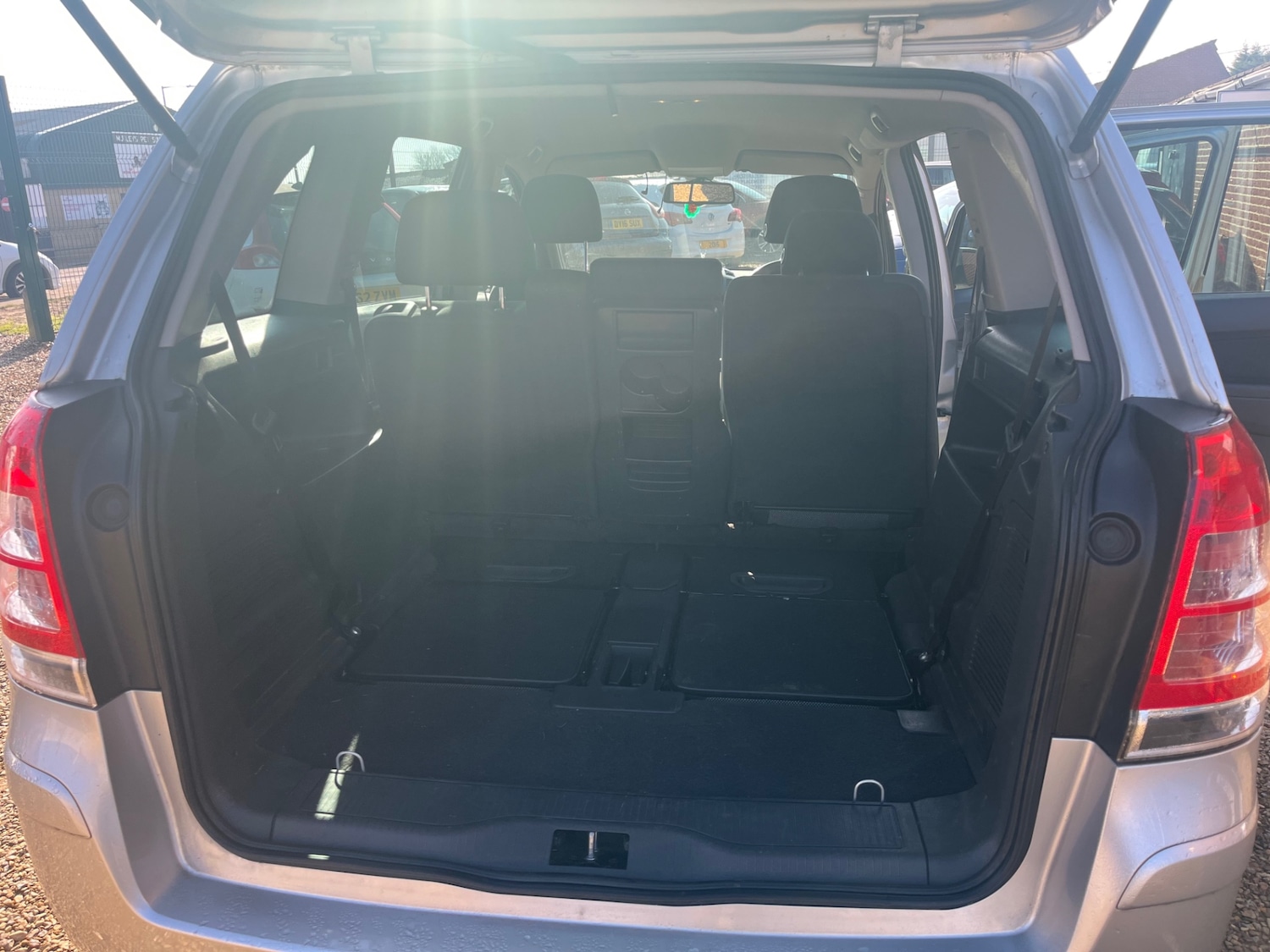 Used Vauxhall Zafira 2012 for sale - 77759312: Photo 10