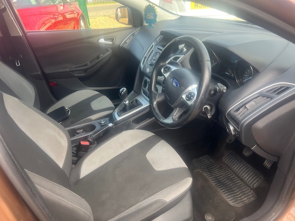 Used Ford Focus 2014 for sale - 75517992: Photo 7
