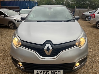 Used Renault Captur 2016 for sale - 78066018: Photo