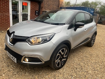 Used Renault Captur 2016 for sale - 78066018: Photo