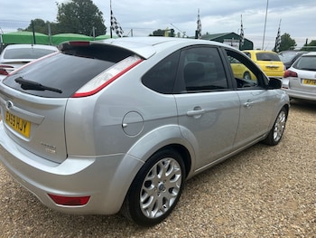 Used Ford Focus 2009 for sale - 75271542: Photo