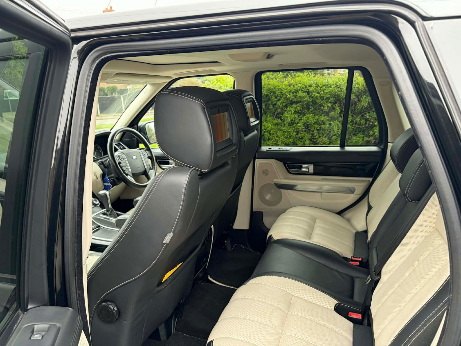 Used Land Rover Range Rover Sport 2011 for sale - 78042721: Photo 12