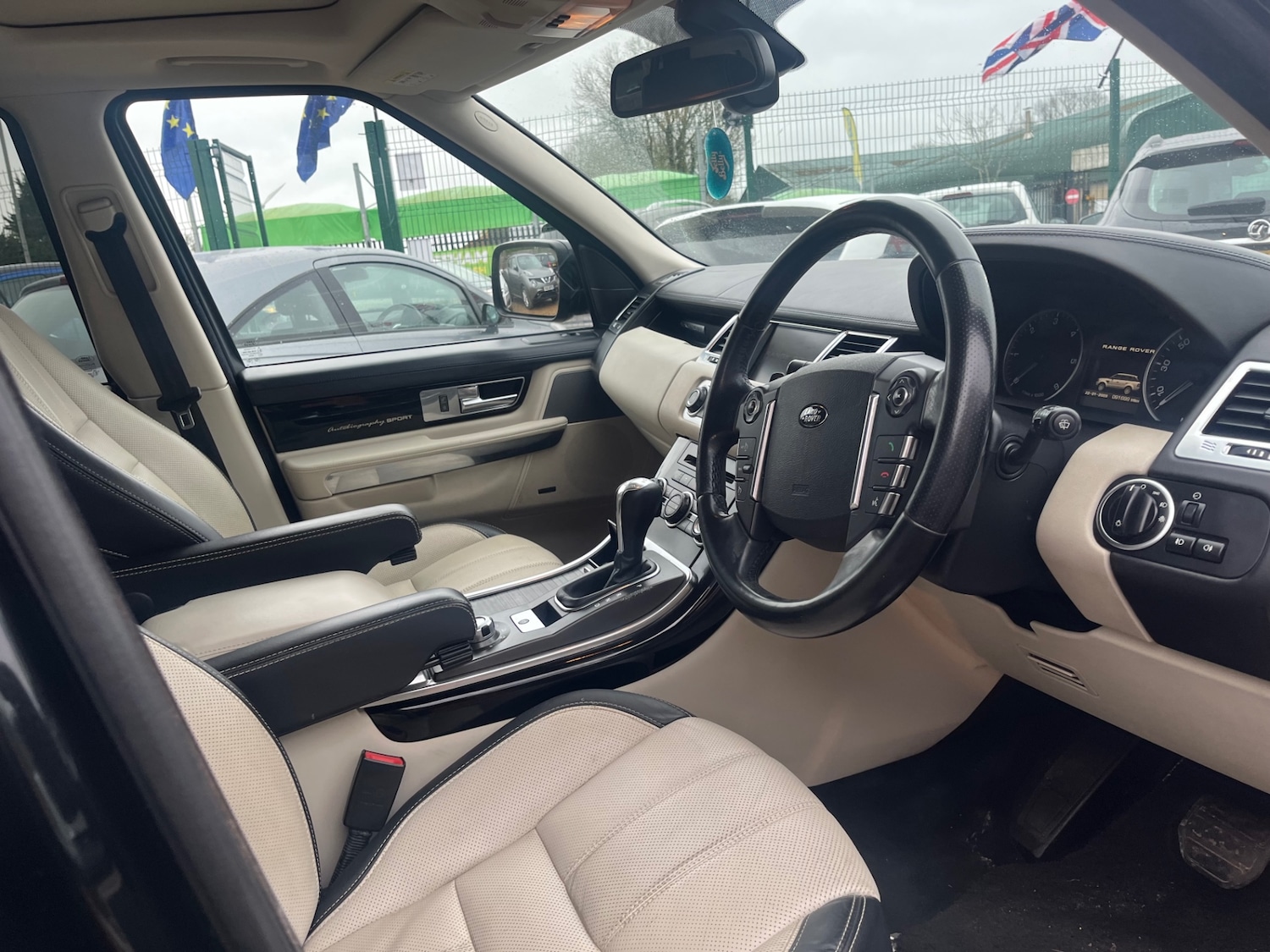 Used Land Rover Range Rover Sport 2011 for sale - 78042721: Photo 9