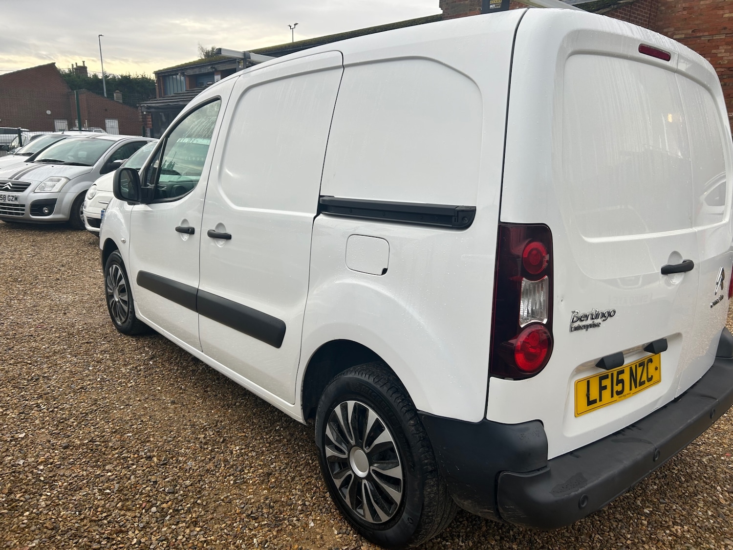 Used Citroen Berlingo 2015 for sale - 76859301: Photo 4