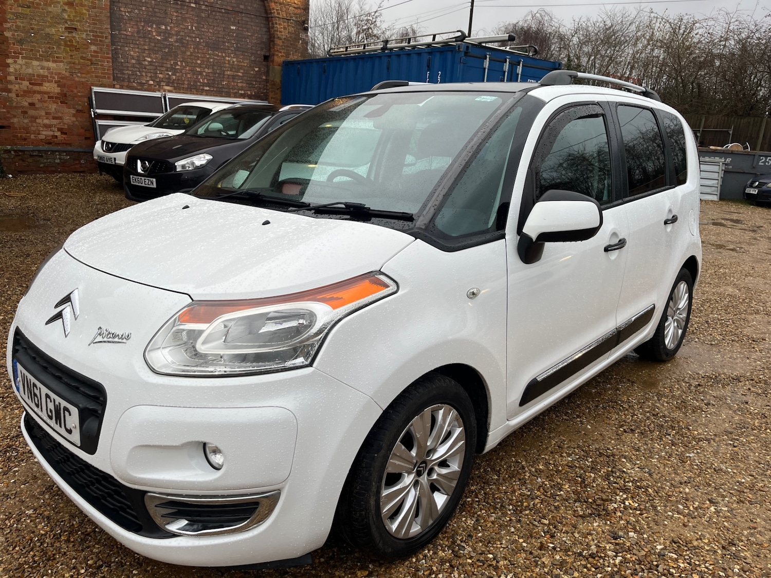 Used Citroen C3 Picasso 2011 for sale - 77517349: Photo 3