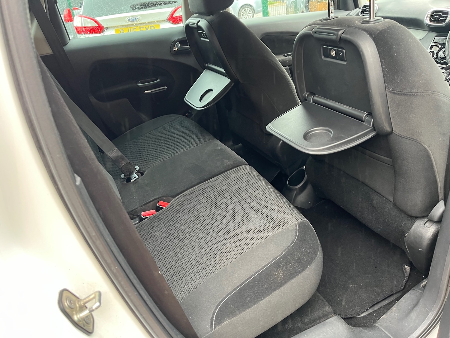 Used Citroen C3 Picasso 2011 for sale - 77517349: Photo 8