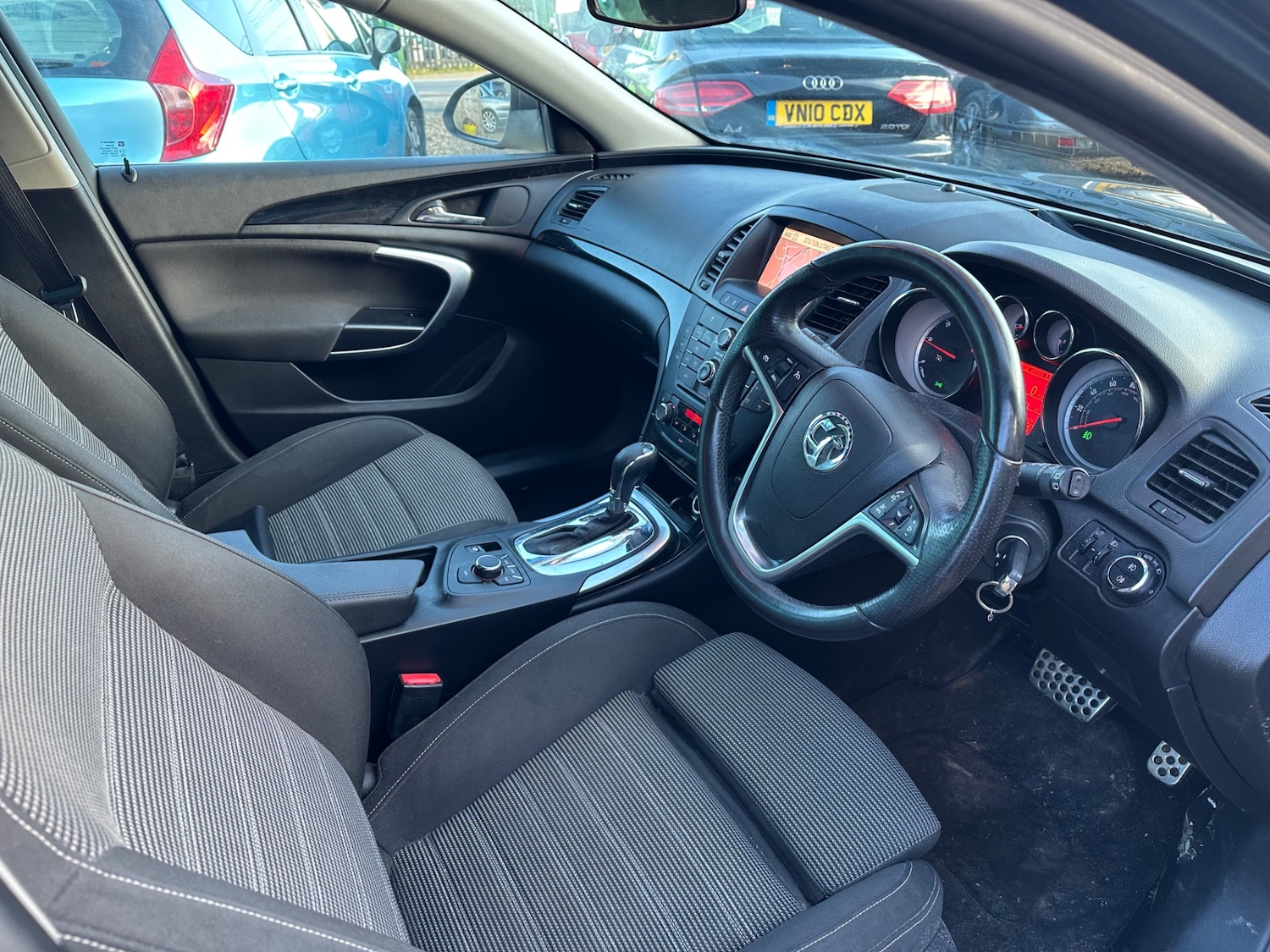 Used Vauxhall Insignia 2012 for sale - 77311525: Photo 7