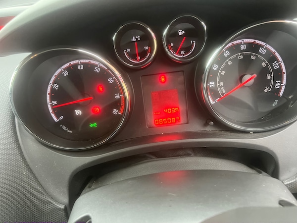 Used Vauxhall Meriva 2012 for sale - 76097880: Photo 10