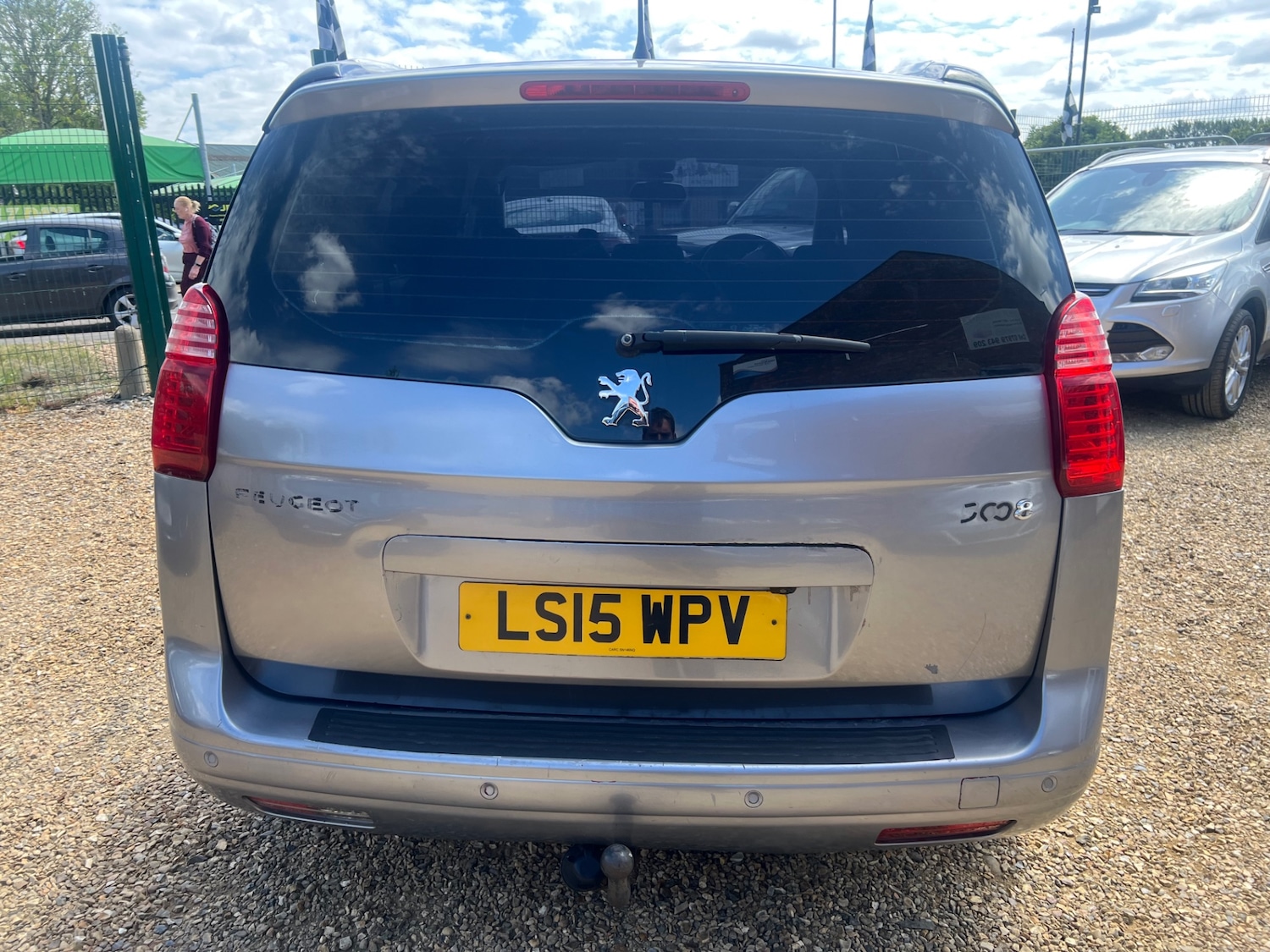 Used Peugeot 5008 2015 for sale - 77323932: Photo 5