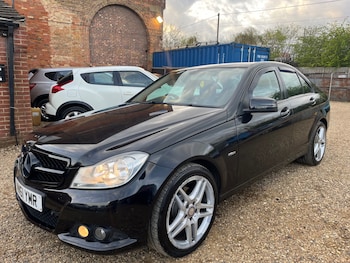 Used Mercedes-Benz C Class 2012 for sale - 78124806: Photo