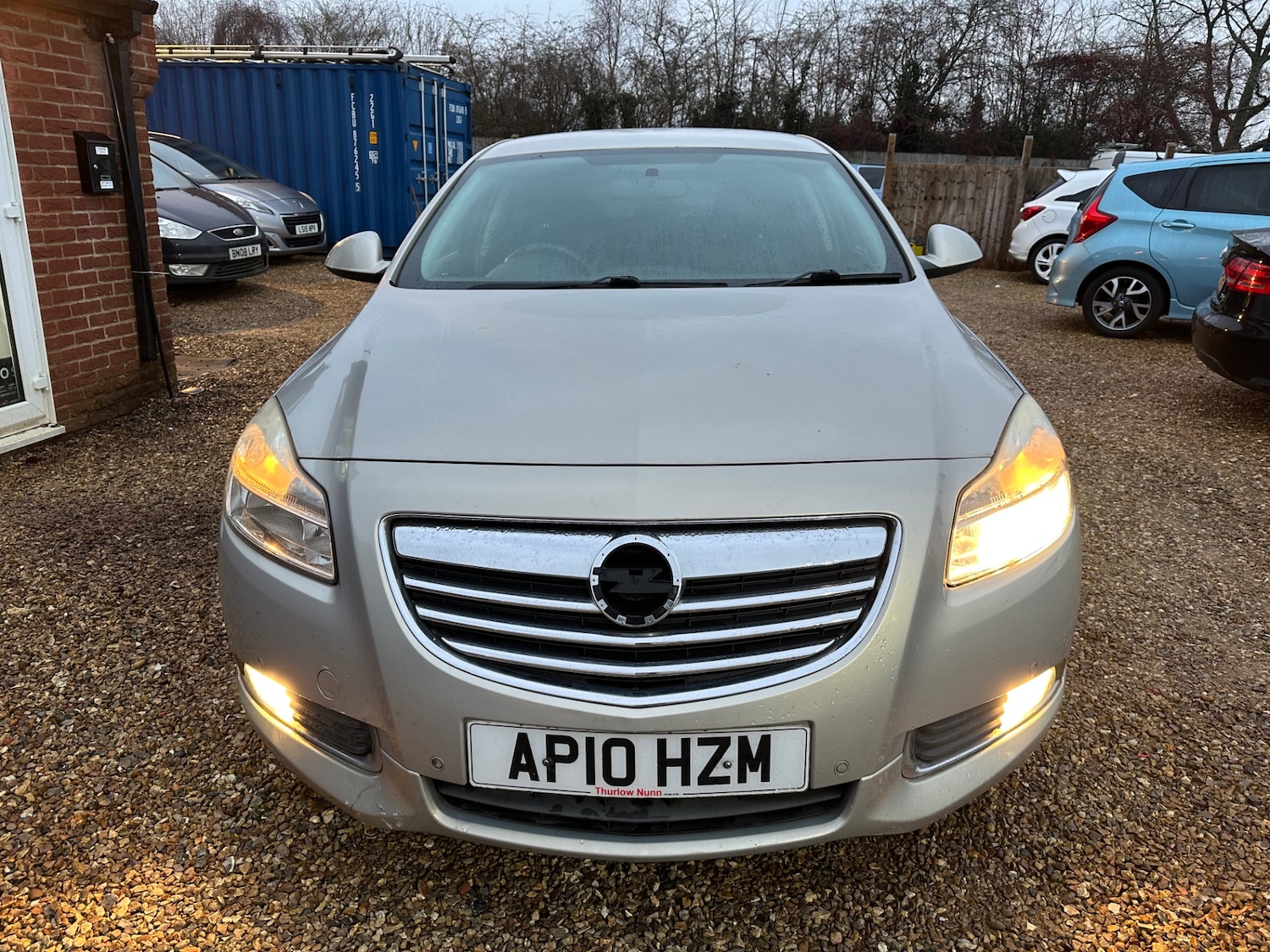 Used Vauxhall Insignia 2010 for sale - 77310888: Photo 2