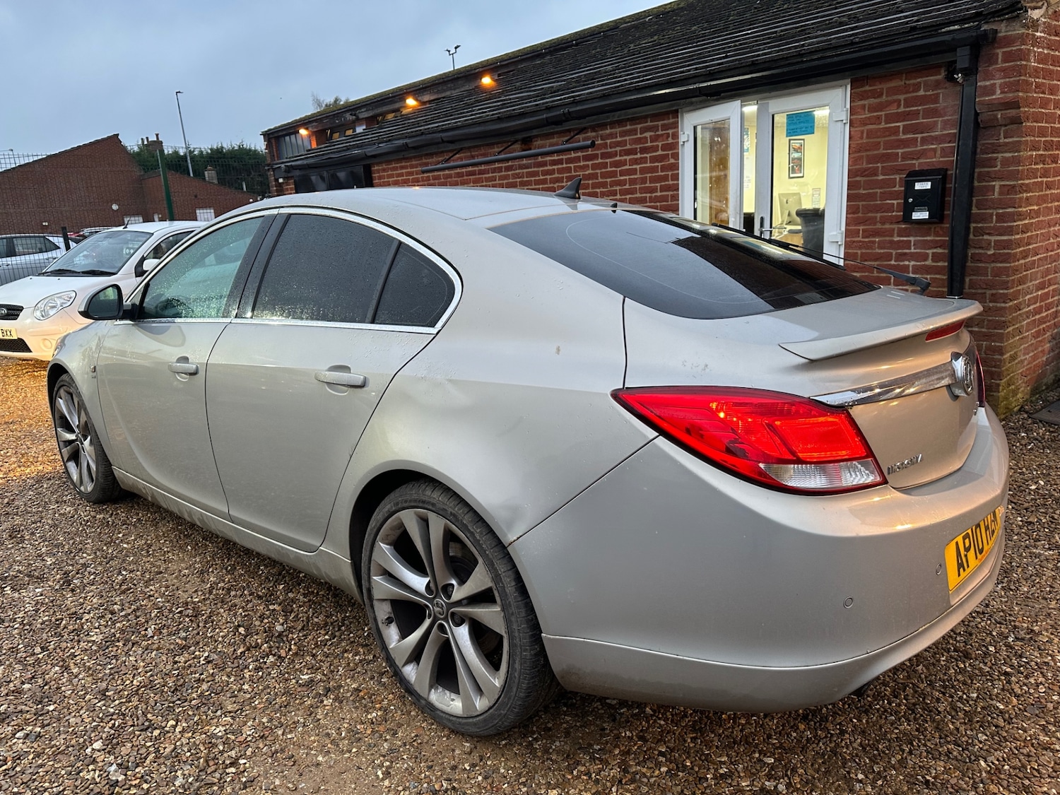 Used Vauxhall Insignia 2010 for sale - 77310888: Photo 4