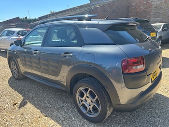 Used Citroen C4 Cactus 2015 for sale - 78354409: Photo
