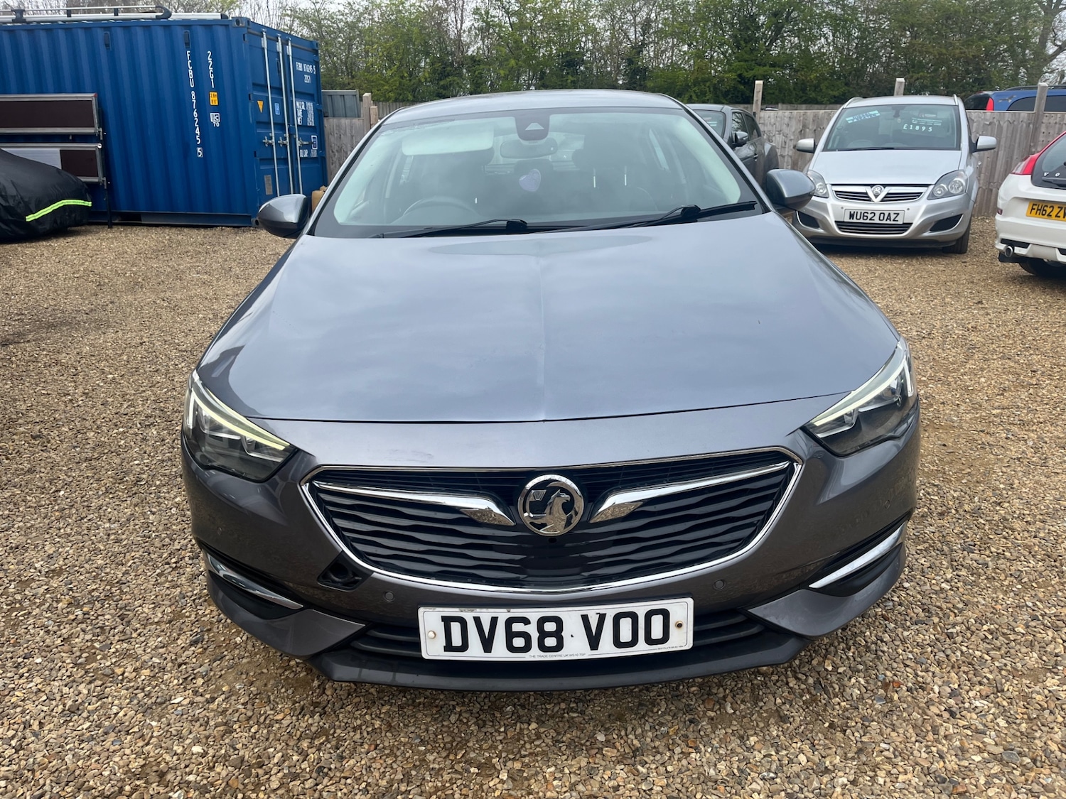 Used Vauxhall Insignia 2018 for sale - 77992054: Photo 2