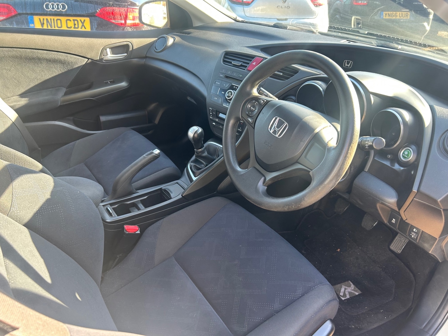 Used Honda Civic 2013 for sale - 76707003: Photo 6