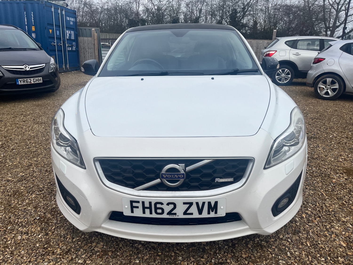 Used Volvo C30 2013 for sale - 77729853: Photo 2