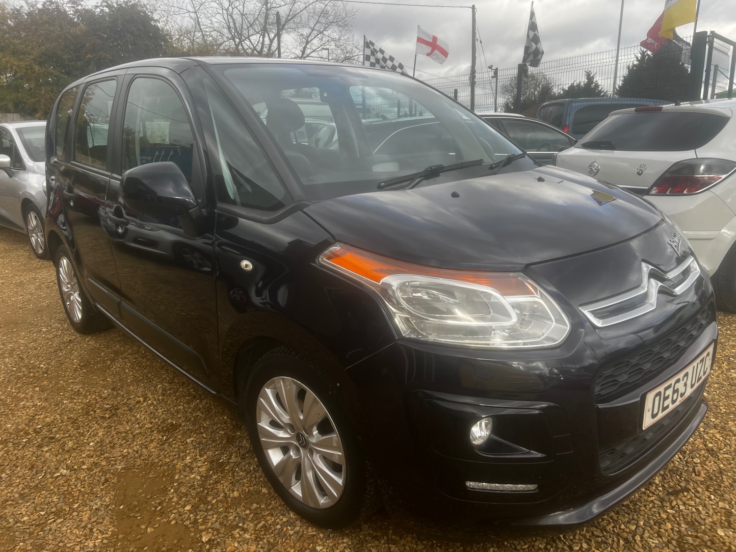 Used Citroen C3 Picasso 2014 for sale - 76407348: Photo 1