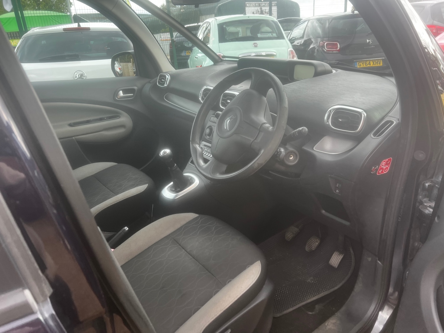 Used Citroen C3 Picasso 2014 for sale - 76407348: Photo 8