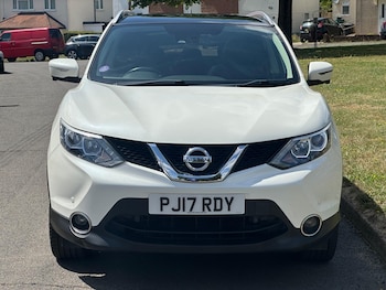 Used Nissan Qashqai 2017 for sale - 79106582: Photo