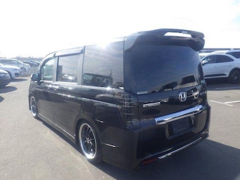 Used Honda Stepwagon 2011 for sale - 78822591: Photo