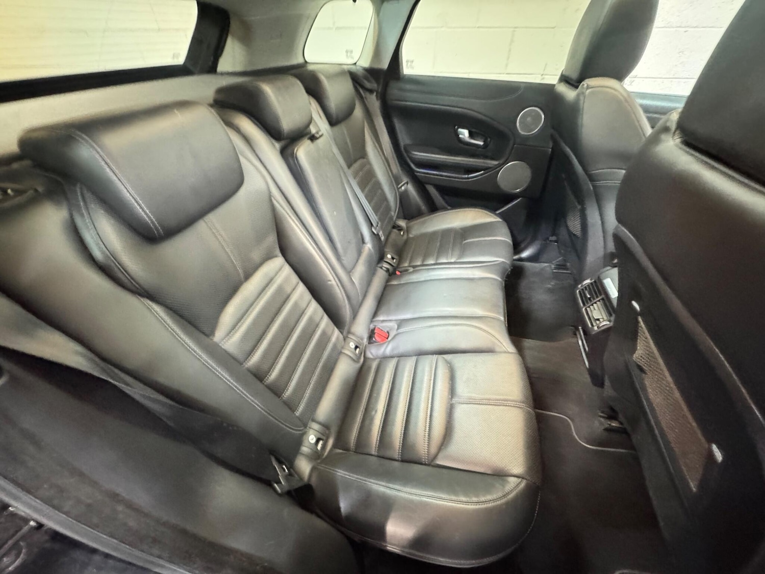 Used Land Rover Range Rover Evoque 2016 for sale - 77957996: Photo 11