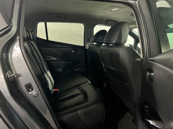 Used Nissan Leaf 2017 for sale - 73917459: Photo 11