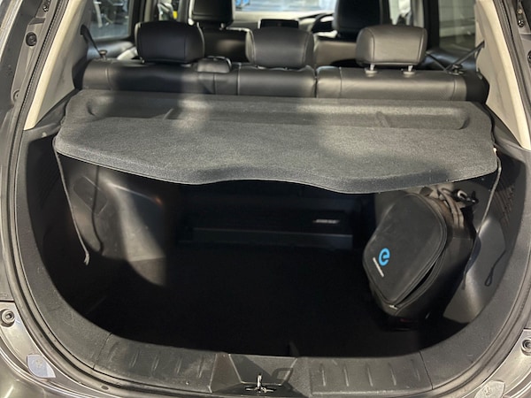 Used Nissan Leaf 2017 for sale - 73917459: Photo 15