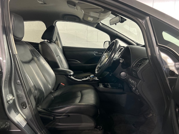 Used Nissan Leaf 2017 for sale - 73917459: Photo 7