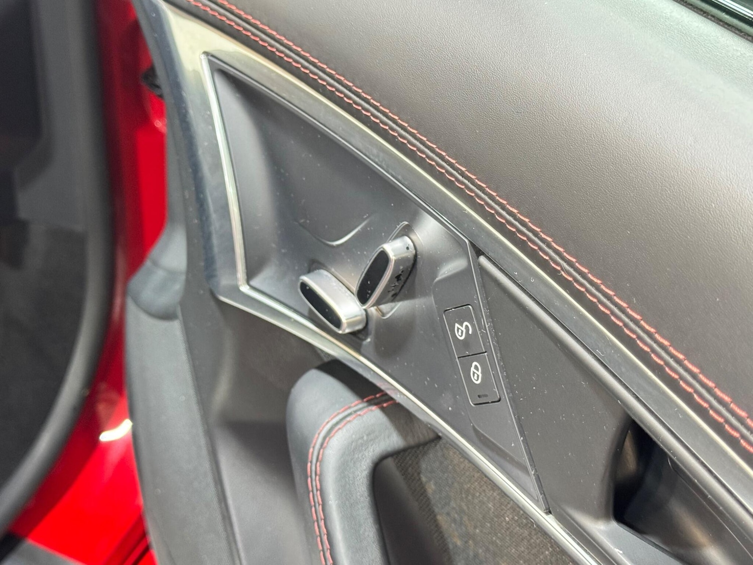 Used Jaguar F-Type 2019 for sale - 77524285: Photo 14