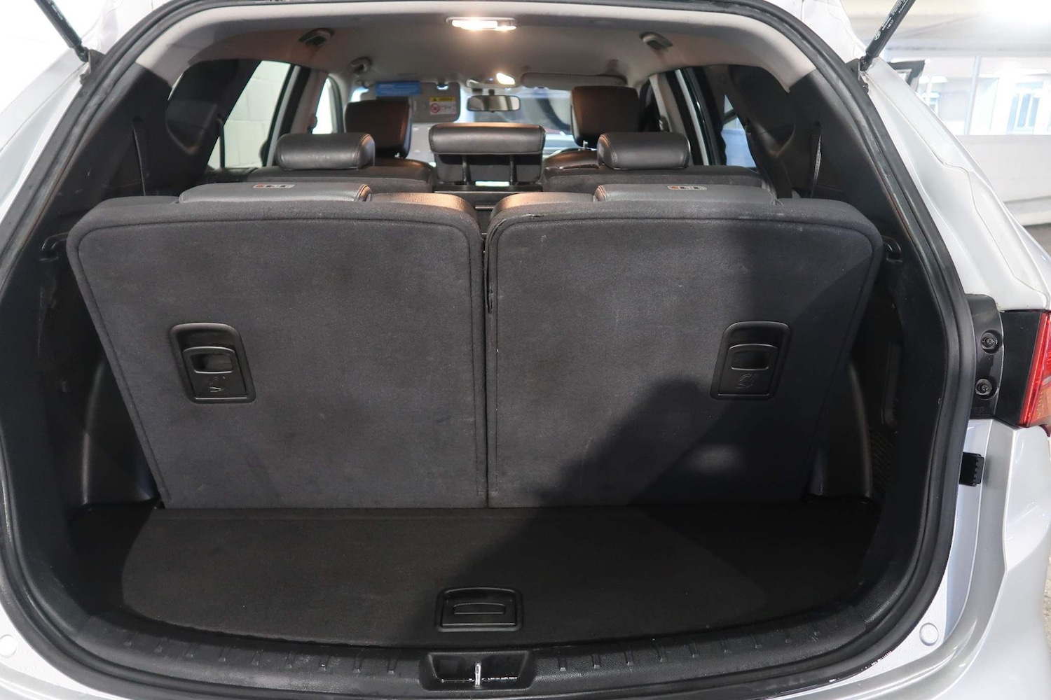 Used Hyundai Santa Fe 2014 for sale - 76989734: Photo 13