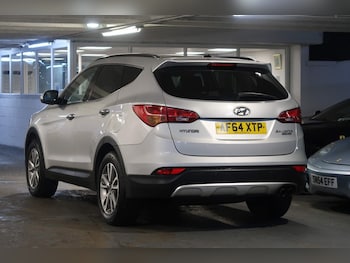 Used Hyundai Santa Fe 2014 for sale - 76989734: Photo