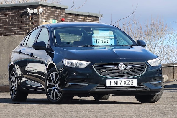 Used Vauxhall Insignia 2017 for sale - 73916695: Photo 1
