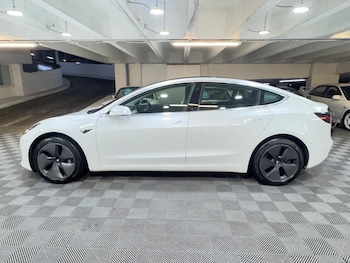 Used Tesla Model 3 2020 for sale - 79496587: Photo