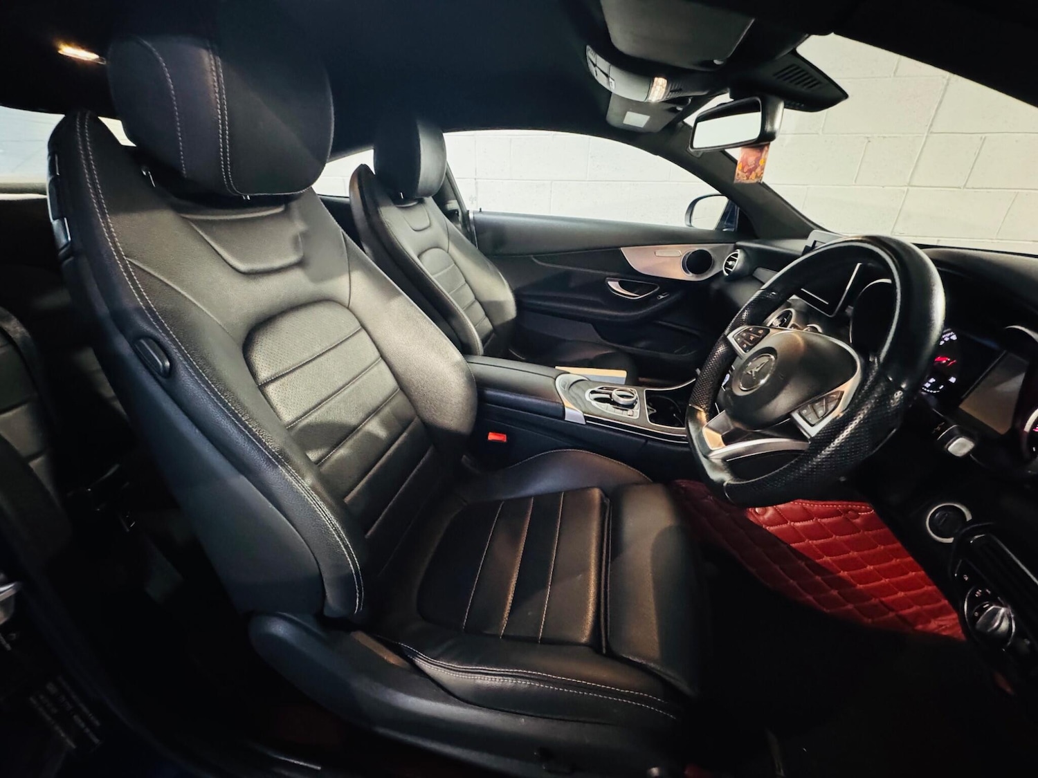 Used Mercedes-Benz C Class 2018 for sale - 76658995: Photo 7