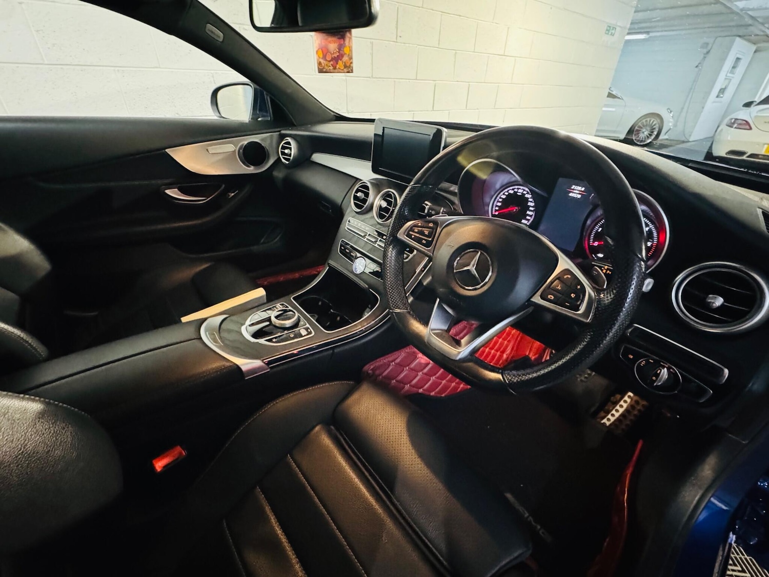 Used Mercedes-Benz C Class 2018 for sale - 76658995: Photo 8