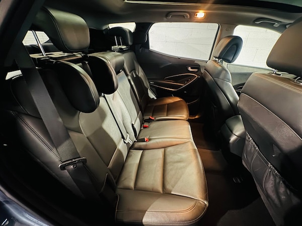 Used Hyundai Santa Fe 2017 for sale - 75707854: Photo 12