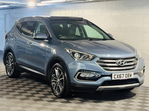 Used Hyundai Santa Fe 2017 for sale - 75707854: Photo 1