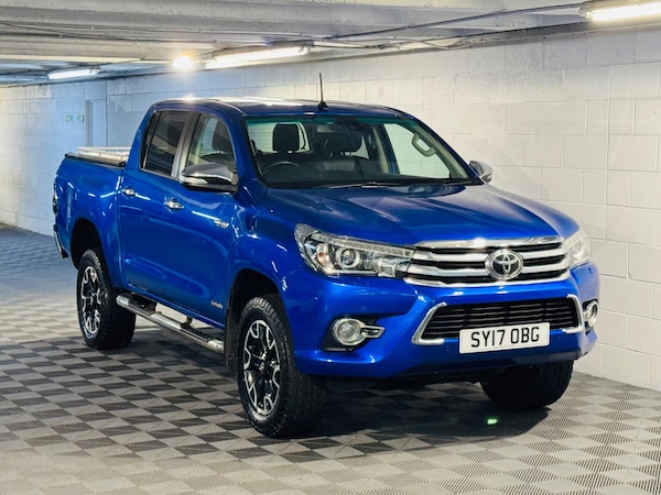 Used Toyota Hilux 2017 for sale - 76239593: Photo 1
