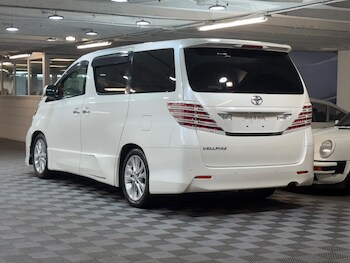Used Toyota Vellfire 2009 for sale - 77351882: Photo