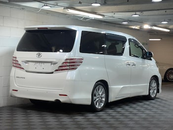 Used Toyota Vellfire 2009 for sale - 77351882: Photo
