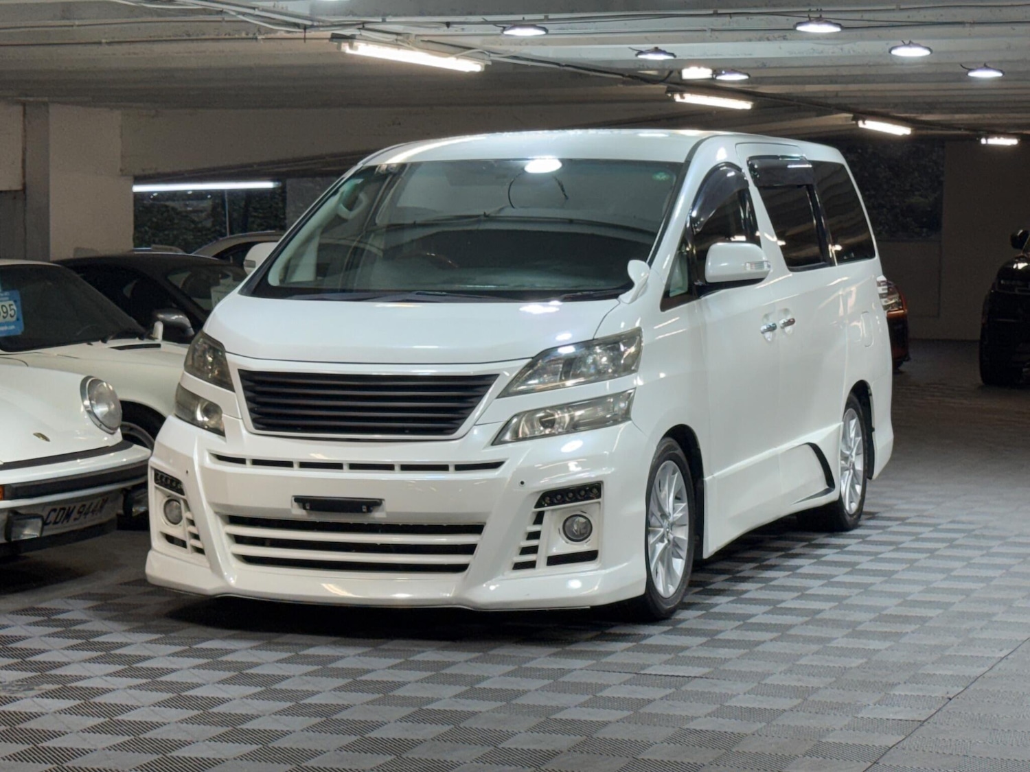 Used Toyota Vellfire for sale - 77351882: Photo 6