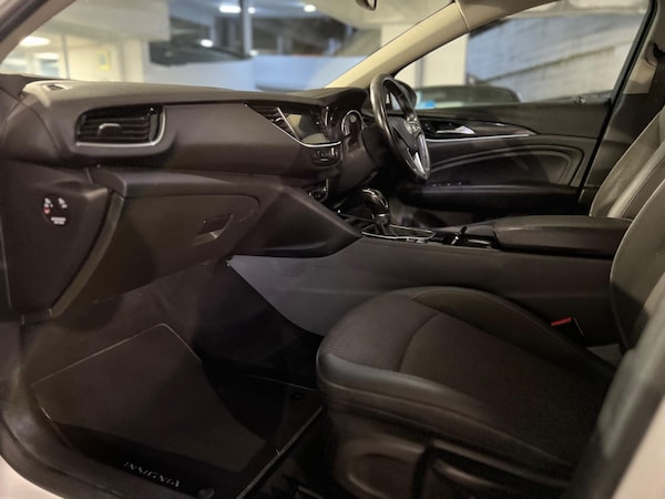 Used Vauxhall Insignia 2018 for sale - 73599933: Photo 10