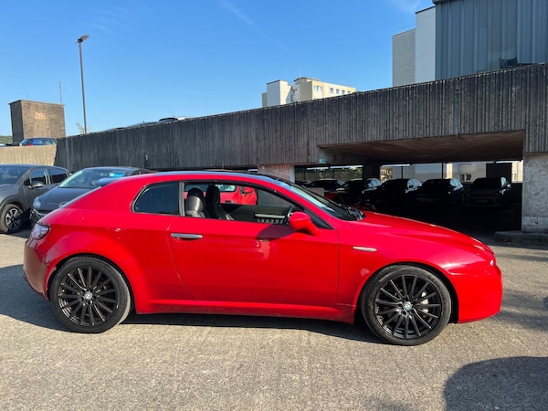 Used Alfa Romeo Brera 2007 for sale - 73133209: Photo 4
