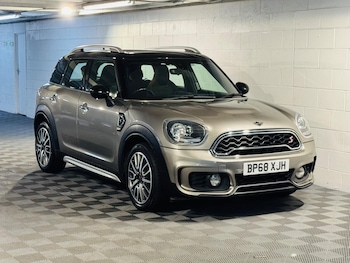 Used MINI Countryman 2018 for sale - 76990442: Photo