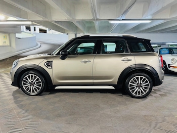 Used MINI Countryman 2018 for sale - 76990442: Photo