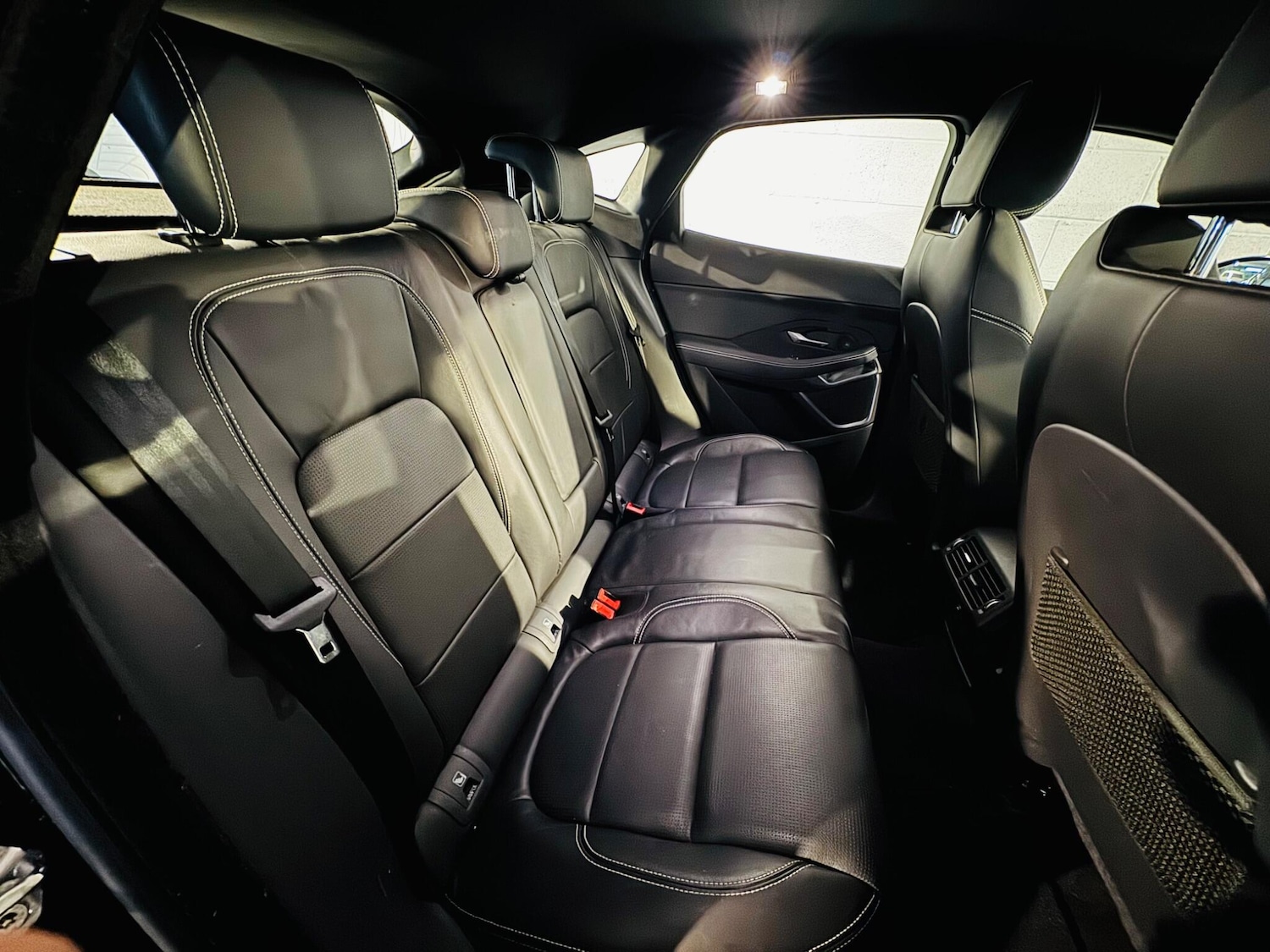 Used Jaguar E-Pace 2019 for sale - 76499956: Photo 11