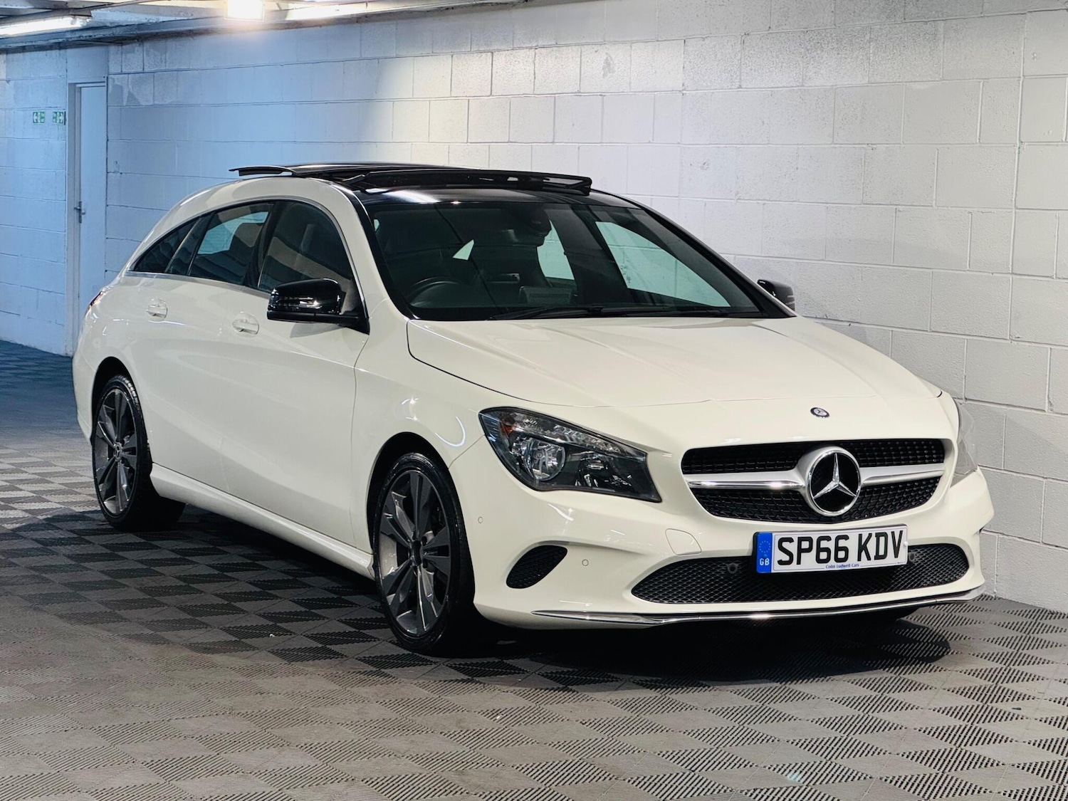 Used Mercedes-Benz CLA 2016 for sale - 76484983: Photo 1