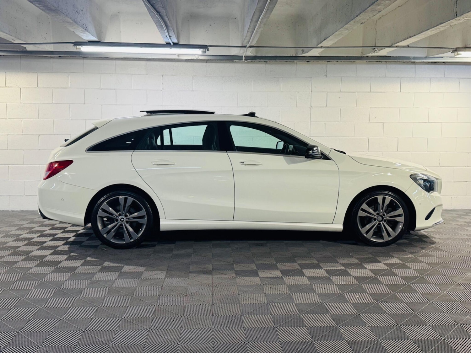 Used Mercedes-Benz CLA 2016 for sale - 76484983: Photo 5